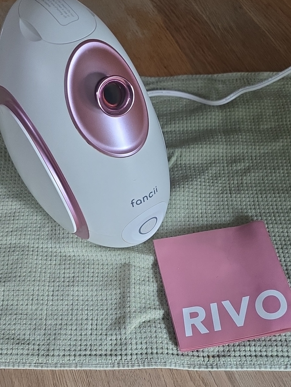 Fancii Rivo Facial Steamer